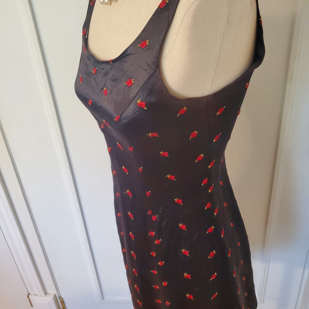 ❤SOLD❤Vintage betsey johnson Satin Rosebud embroidery mini Black dress - Picture 4 of 11